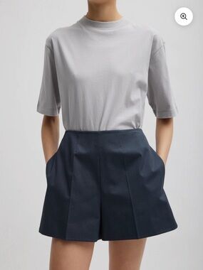 Tibi Oliver Cotton Stretch Tricotine Structured Shorts in Slate Blue | 4